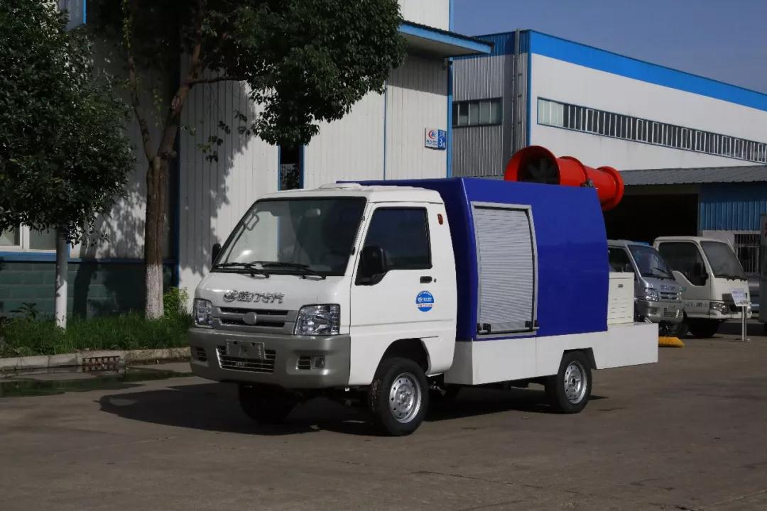 程力新能源人工智能搶險救援車首批訂單圓滿交車，為國家電網(wǎng)提供一流產(chǎn)品